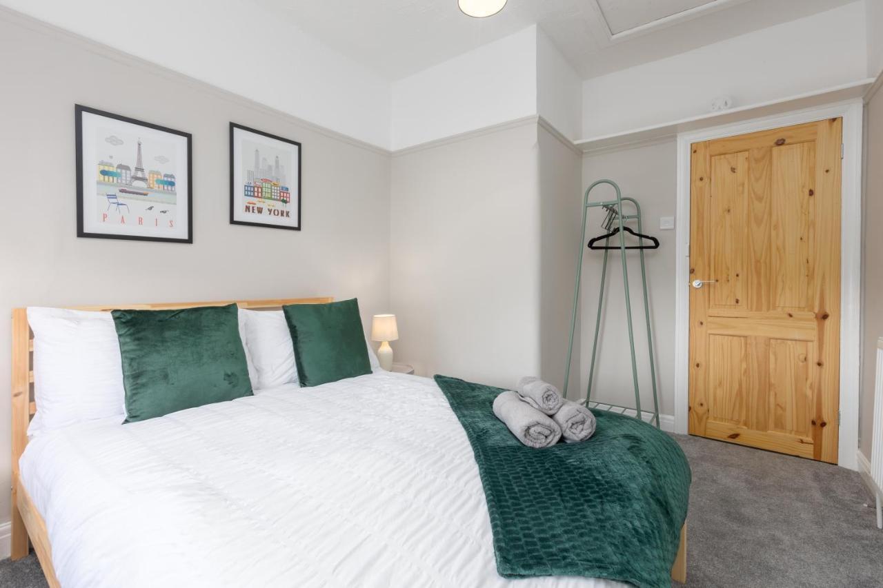 Charles Alexander Short Stay - Ansdell House Blackpool Exteriér fotografie